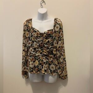 Floral sweetheart ruched blouse size L NWOT